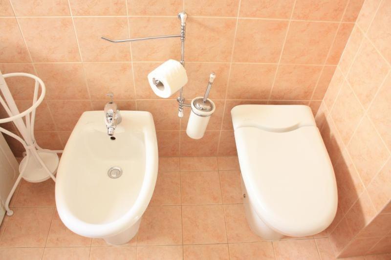Lyon Apartment At Colosseo روما المظهر الخارجي الصورة